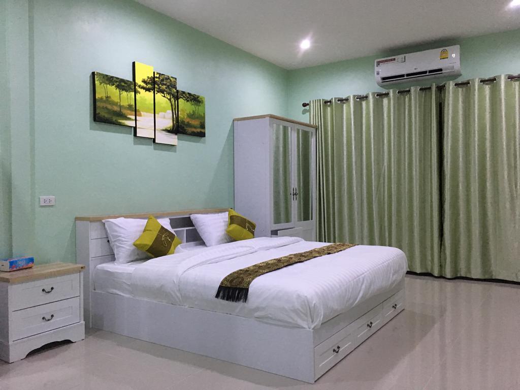 Breezy House Apartamento Praia de Jomtien Exterior foto