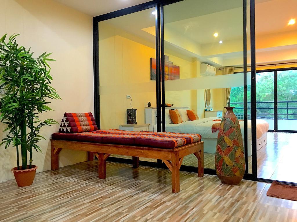 Breezy House Apartamento Praia de Jomtien Exterior foto