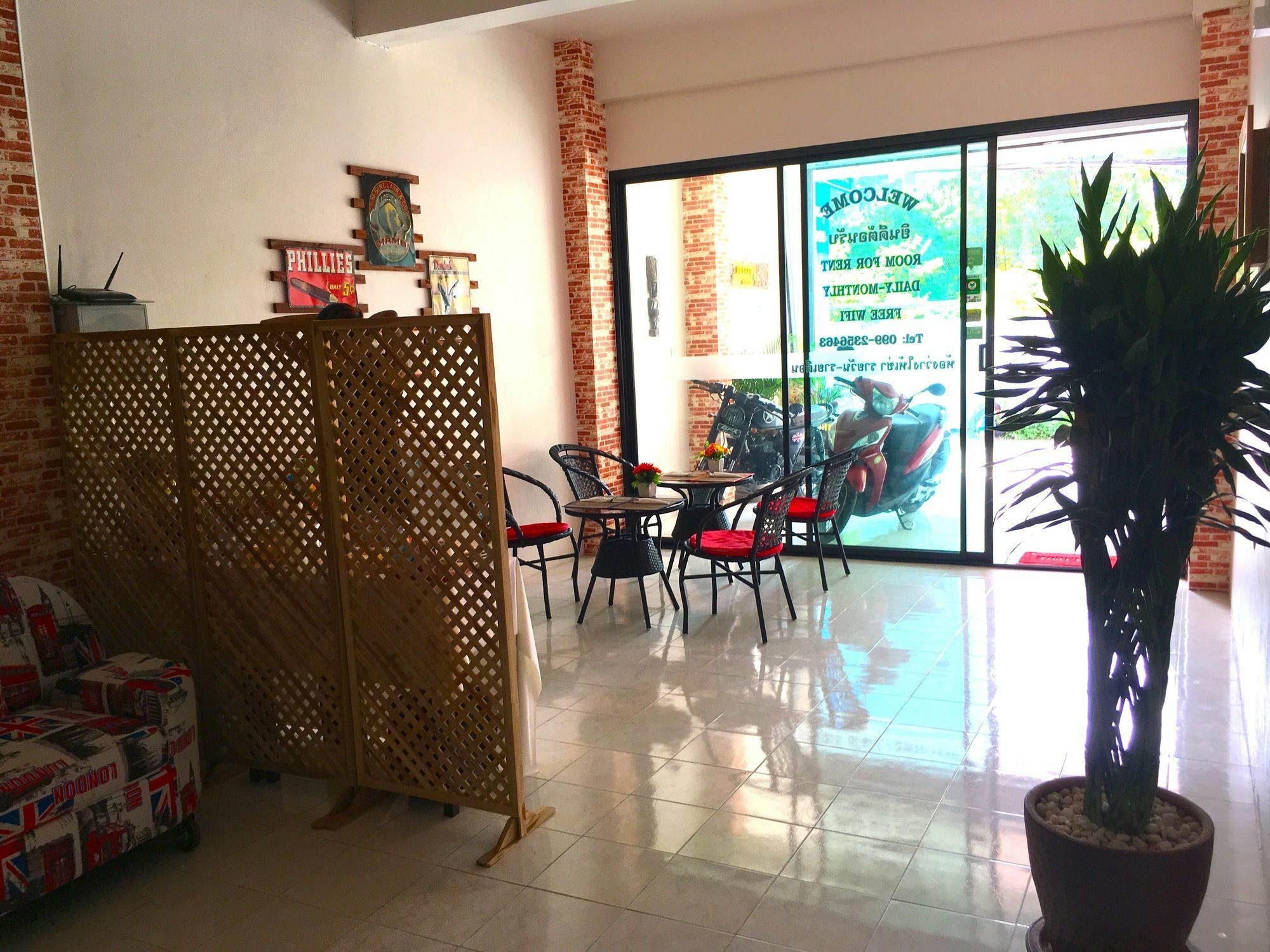 Breezy House Apartamento Praia de Jomtien Exterior foto