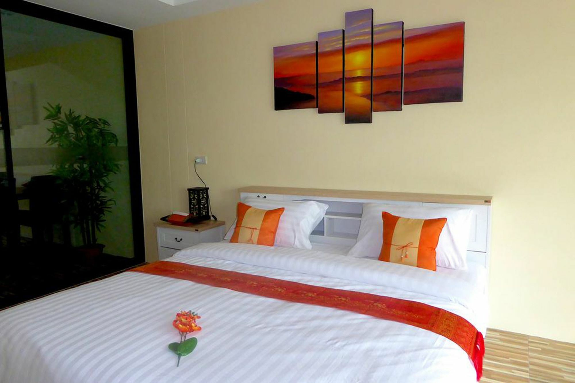 Breezy House Apartamento Praia de Jomtien Exterior foto